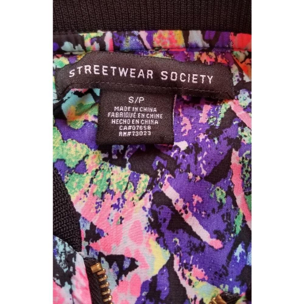 Colorful Bomber Jacket - Picture 4 of 4